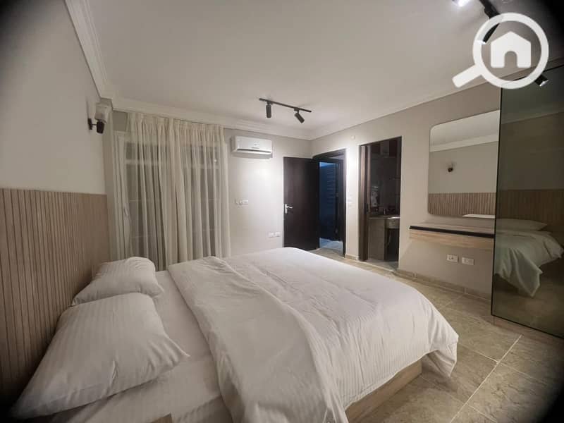 8 91824f17-4d58-482e-b142-40841dda111a. jpg