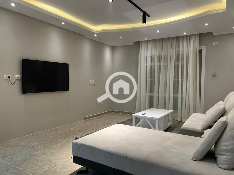 12 c3ec292f-41ce-477d-a68d-e5bf88943994. jpg