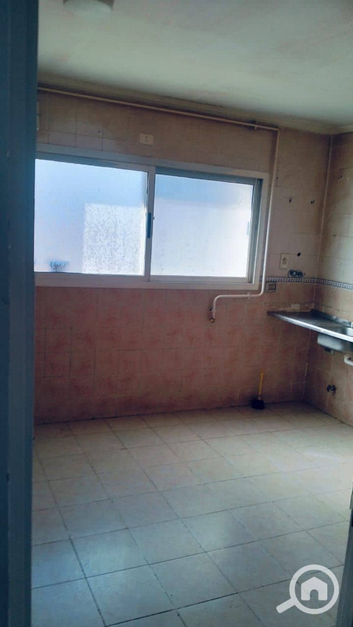 6 WhatsApp Image 2025-12-01 at 17.38. 12 (1). jpeg