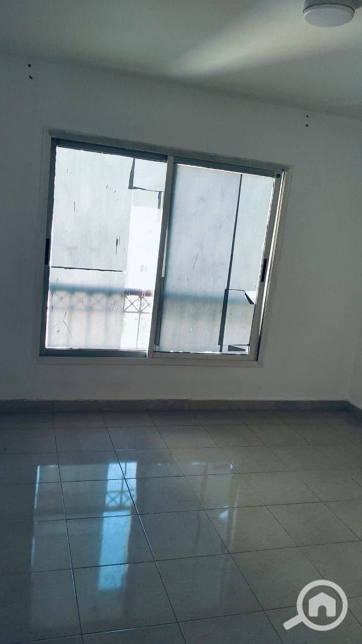 12 WhatsApp Image 2025-12-01 at 17.38. 13 (1). jpeg