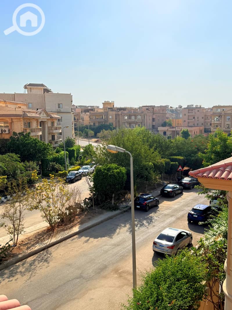 8 0ee40fd3-2a19-4d33-a458-cfb0ba6d2571. jpg