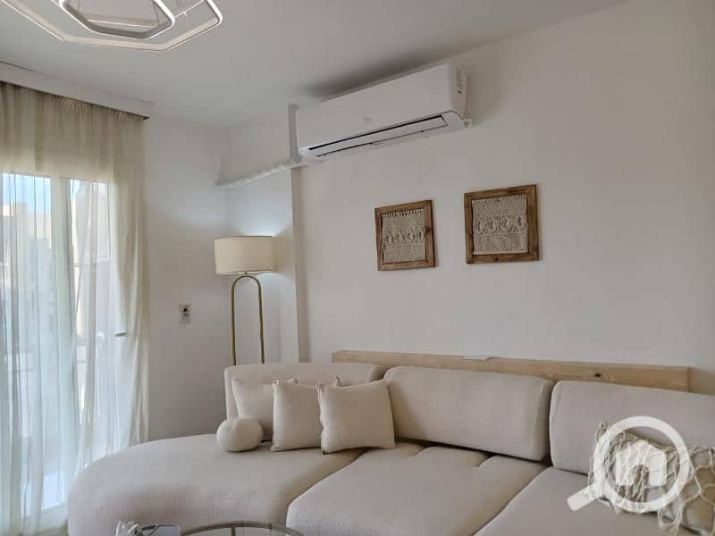 2 WhatsApp Image 2025-12-03 at 6.46. 52 PM. jpg