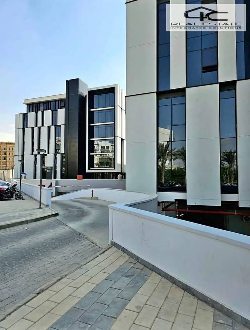 3 WhatsApp Image 2025-12-03 at 3.44. 19 AM (4). jpeg