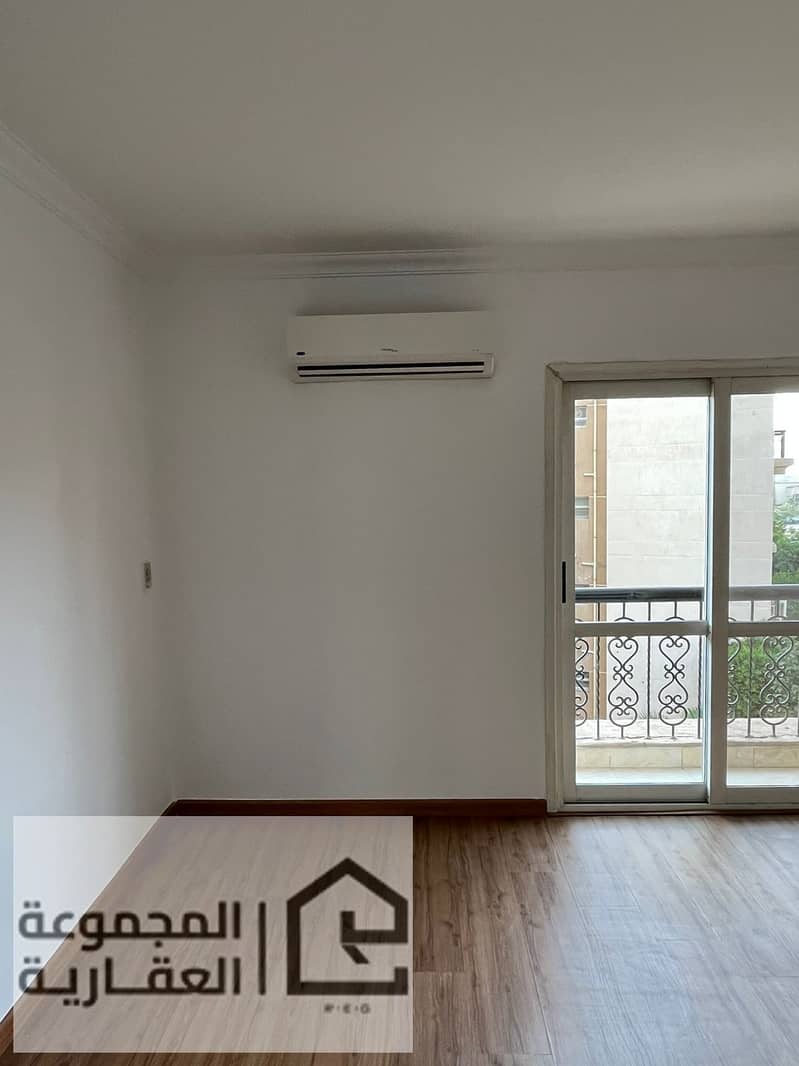 8 ff405891-8e45-458f-92a3-53765361c16e. jpg