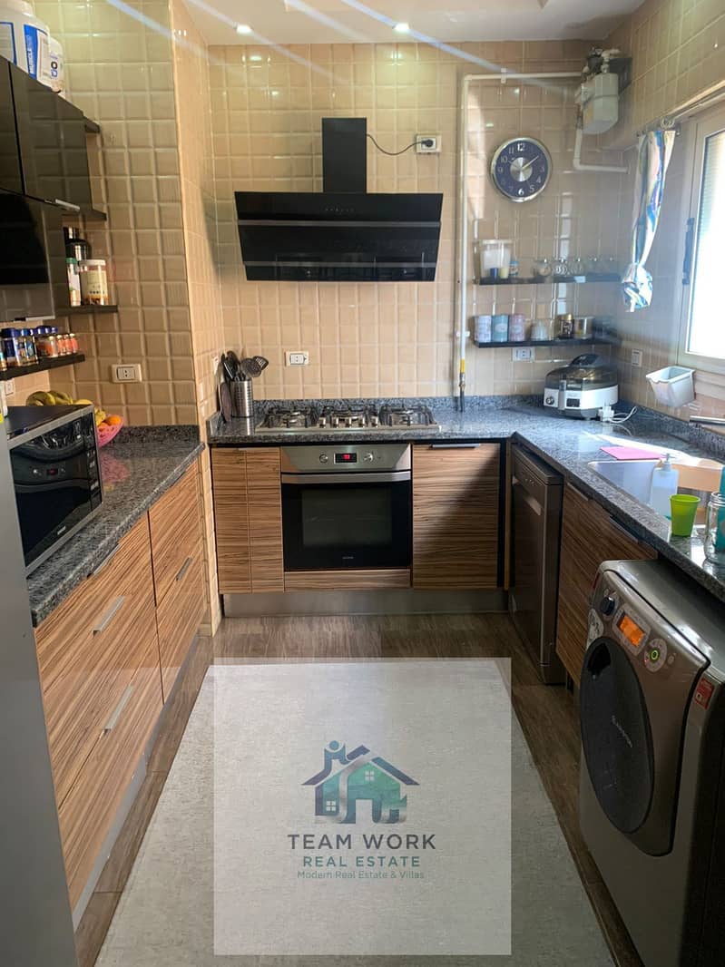 6 4957ef6a-e822-4a88-b494-6cf4d254bd96. jpg