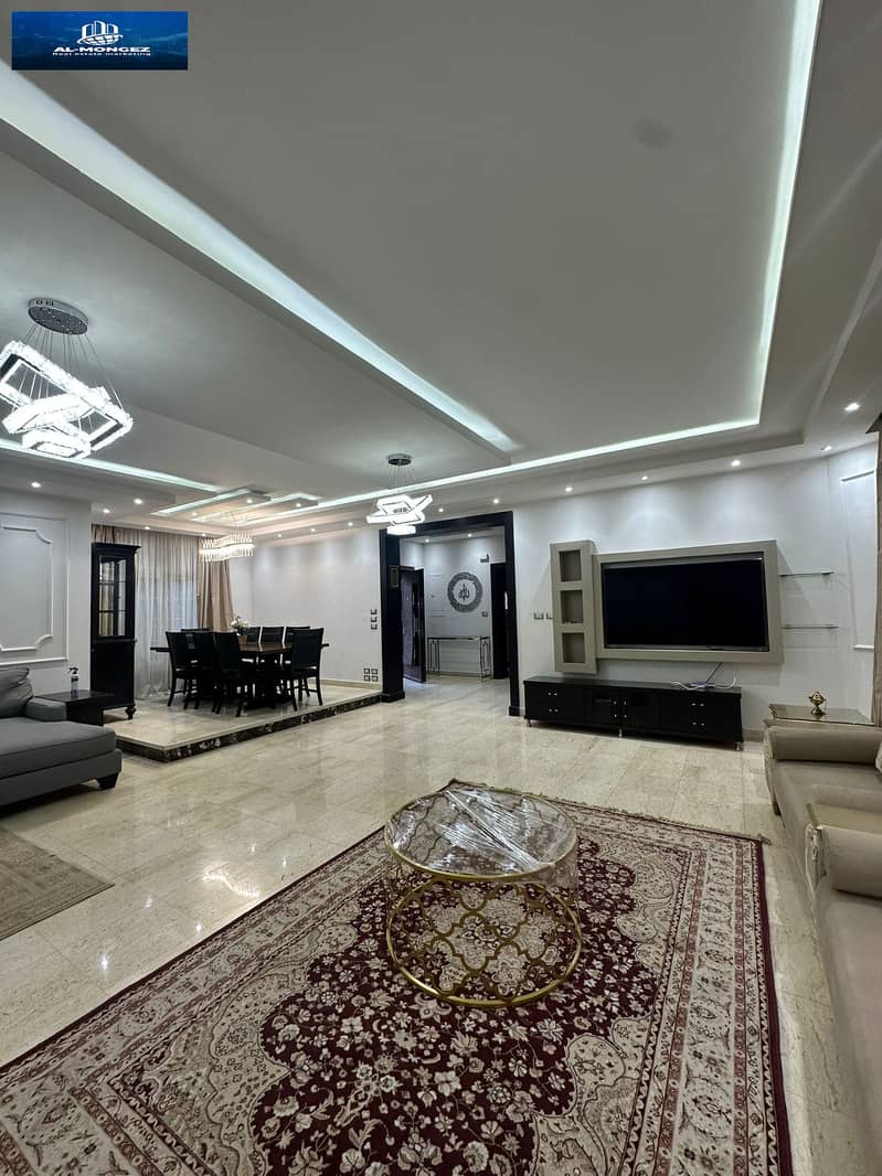 2 c784f070-cea1-4f3e-a5ca-adac0f676dfa. jpg