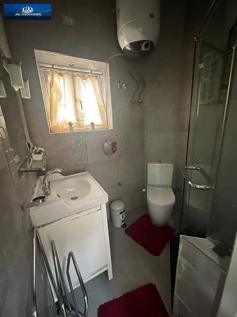 11 4ceae809-fec3-47dd-b0a0-a0c4b177bd8e. jpg