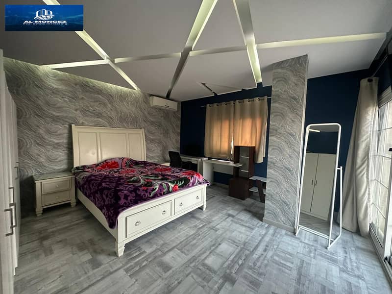 12 51bb2e44-55da-483f-8b29-be30890180ee. jpg