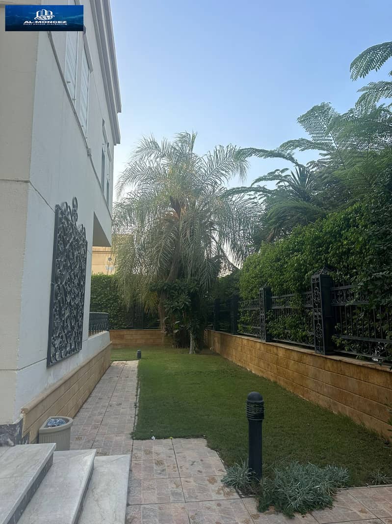 18 1e71bad2-8b37-4a84-a222-4a5463e188a3. jpg