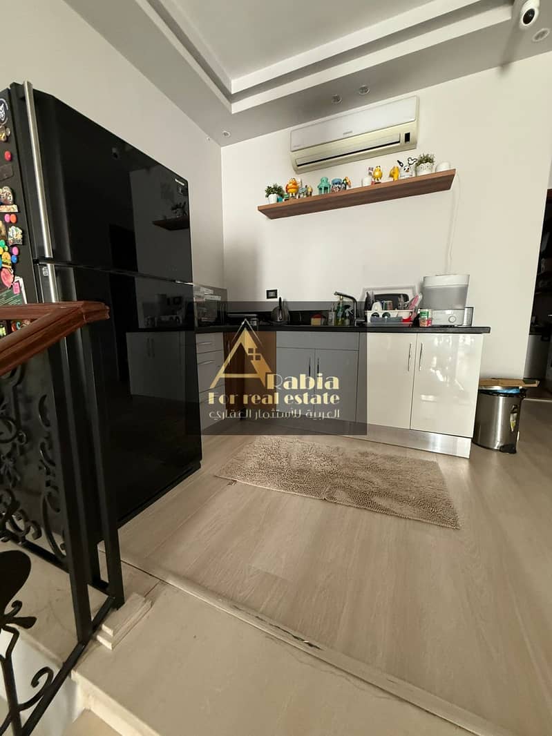 4 WhatsApp Image 2025-12-02 at 11.53. 35 PM (1). jpeg