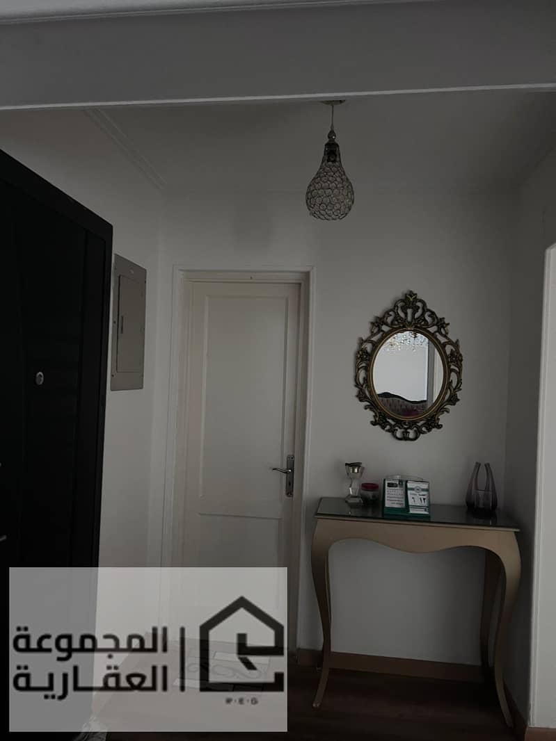 7 6981daed-ba93-4641-bb33-d2828e5b3ab5. jpg