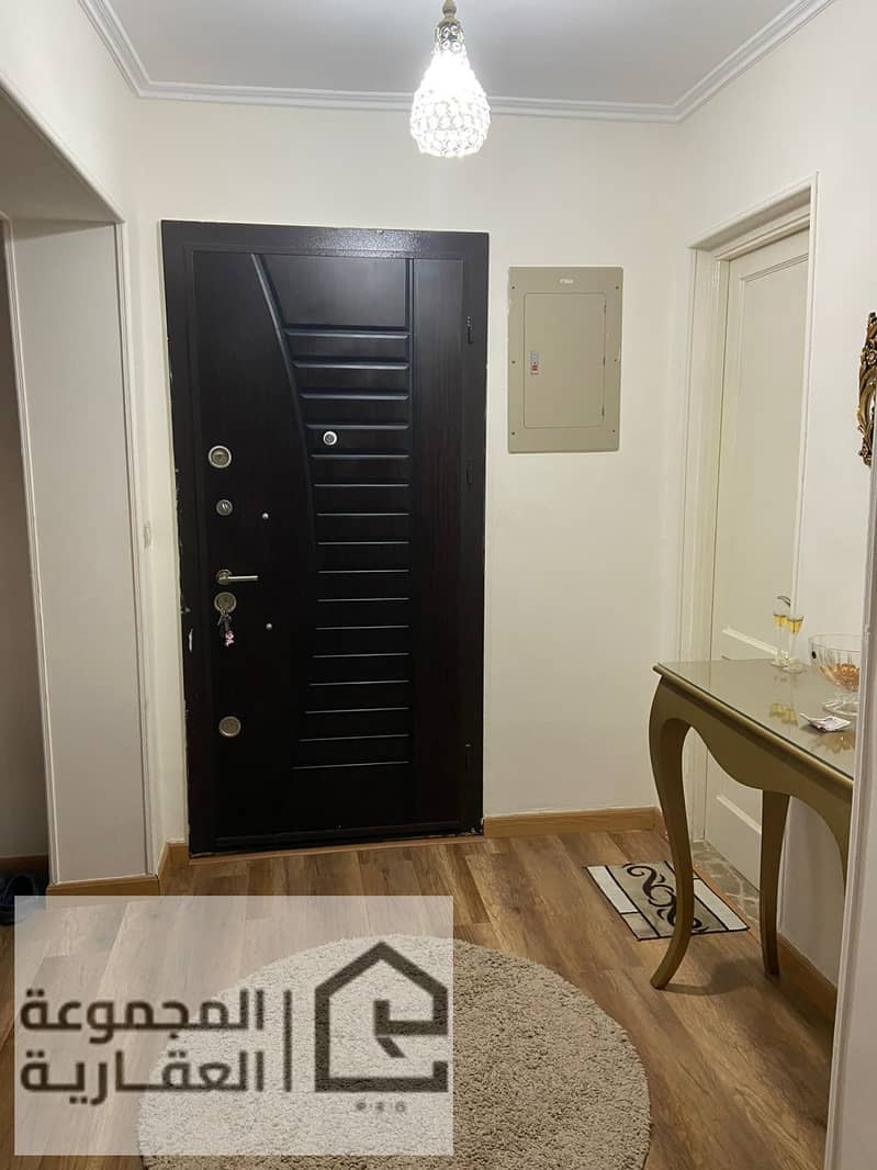 9 4aa8e640-be98-4d7e-b09b-c0cf8d550333. jpg