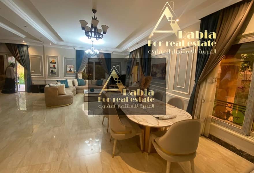 11 ef92e839-3c86-480e-8d42-429969e2347a. jpg