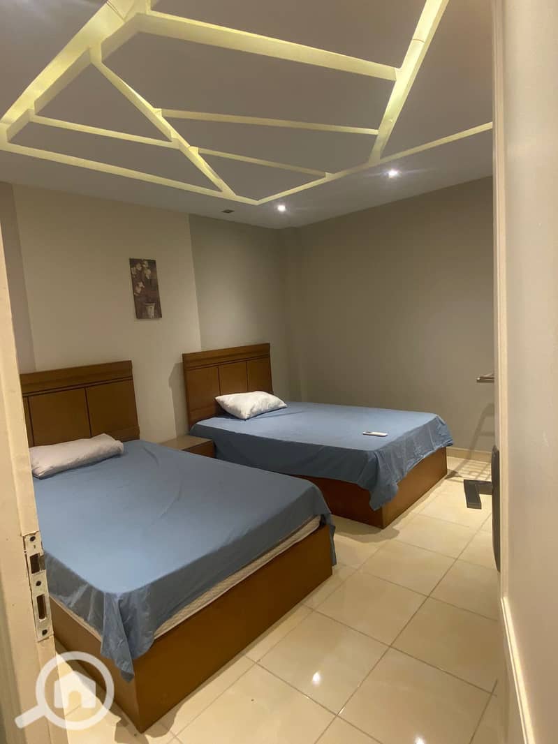 3 9cf66c7d-17fb-43f3-a450-4b457ccd96c3. jpeg