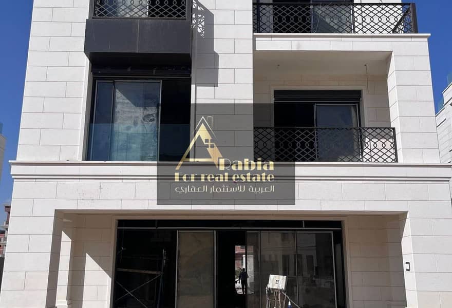 10 fb2d233f-f29d-4fd2-ab6f-eef63aa972df. jpg