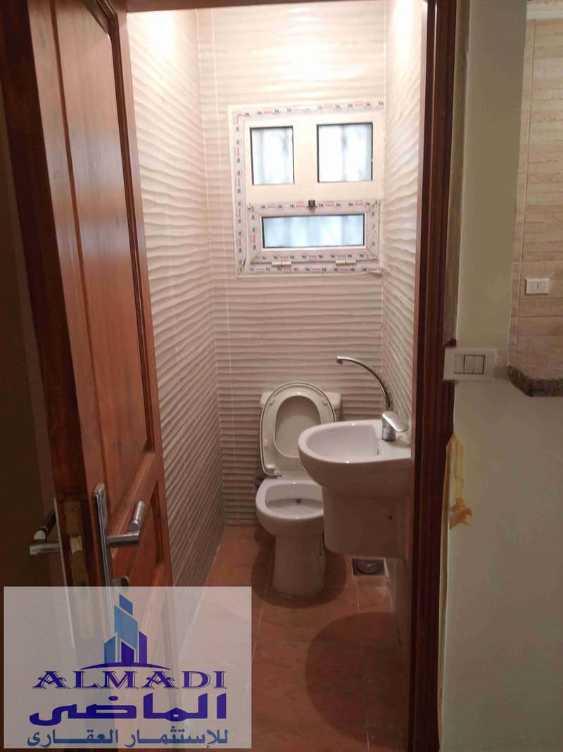 2 IMG_٢٠٢٥١٠٢٥_١٦١٧٢٥. jpg