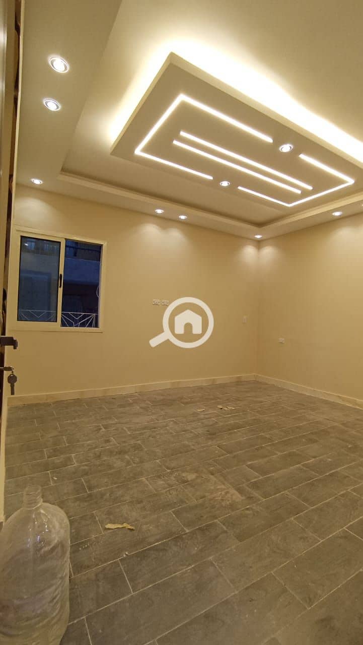 8 WhatsApp Image 2025-11-22 at 6.11. 04 PM. jpeg