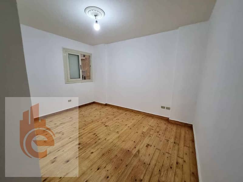 6 590861428_831004816564783_7395633838800315045_n. jpg