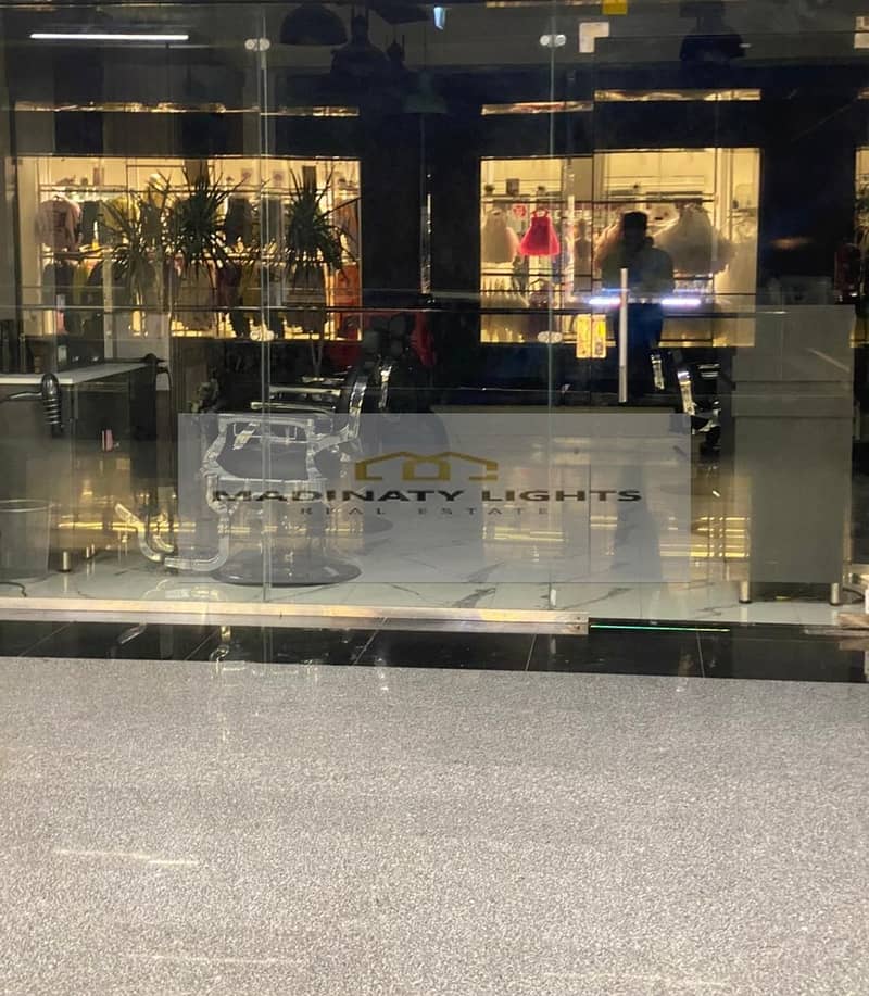 6 6f5e3872-35bd-46a0-8fe2-26653ce86f09. jpeg