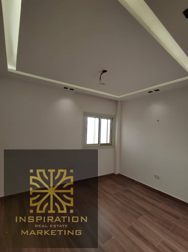 7 a03219f3-e021-47dd-bdf2-c3dca876490d. jpeg