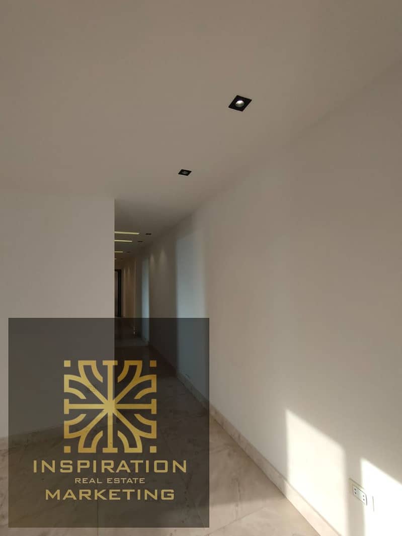 8 b7108fd3-1e92-4dcc-ab2d-550297edba7e. jpeg