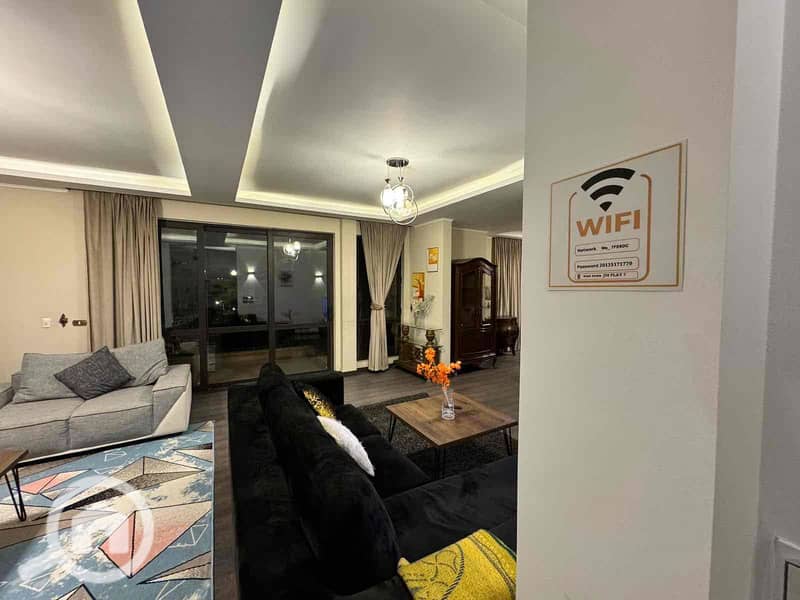 5 8f47c8c2-7ac6-4e93-9592-1ca219dfa8ad. jpg