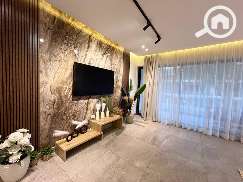 14 c978690d-73a4-4504-b193-3707e42cc98d. jpg