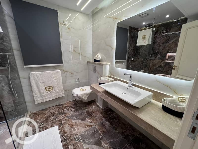 21 WhatsApp Image 2025-12-03 at 1.12. 00 PM. jpeg