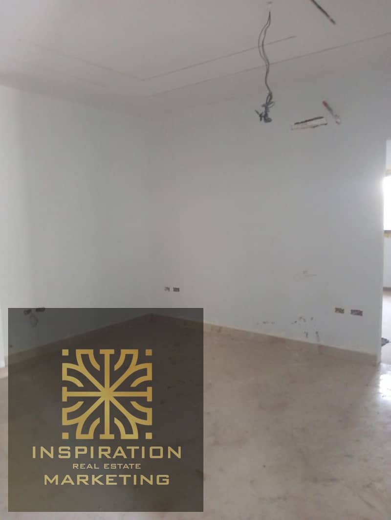 11 6000e50d-7d71-4624-95f2-1477a1799cc6. jpeg