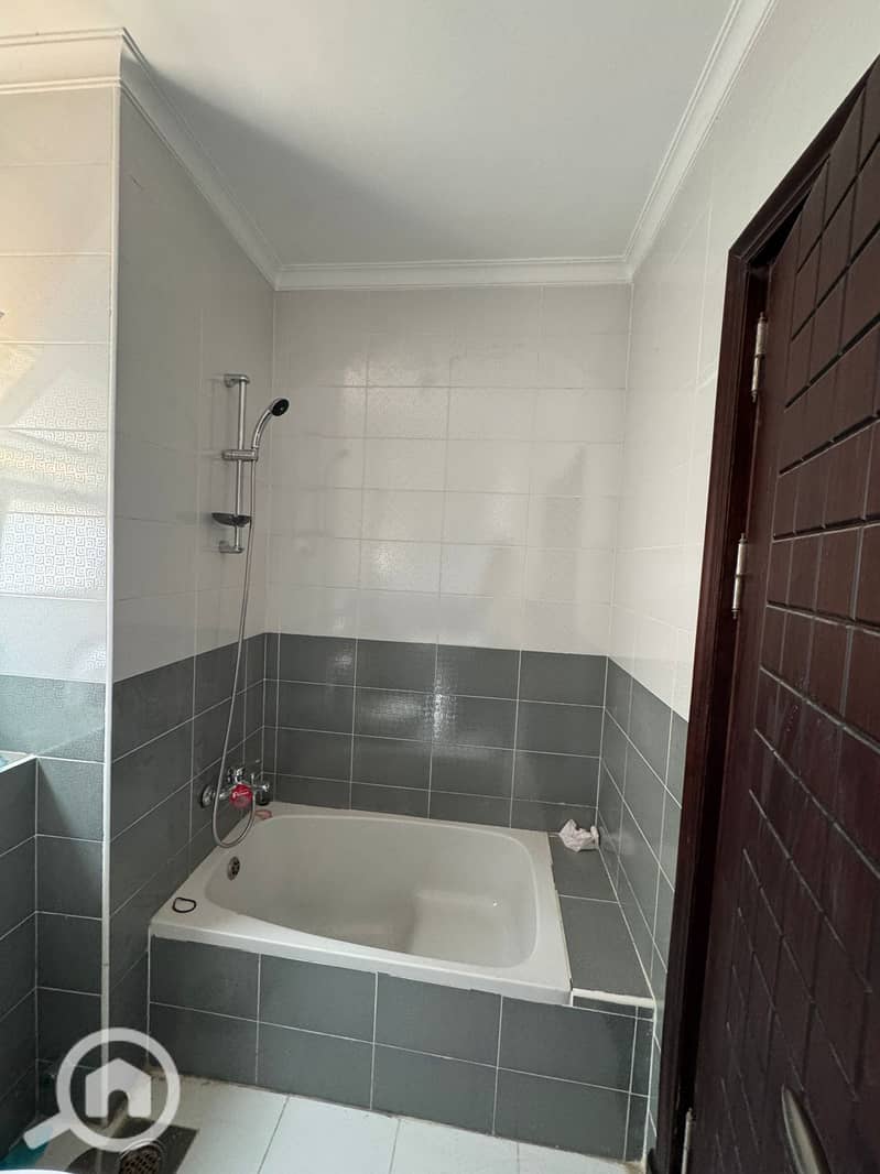 3 WhatsApp Image 2025-12-03 at 10.10. 13 AM. jpeg