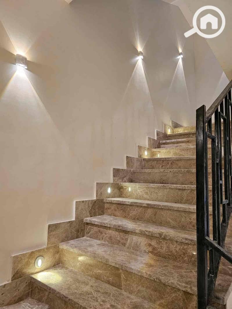 5 6007301d-0acb-43ae-8b3a-dcfba422c1ea. jpg