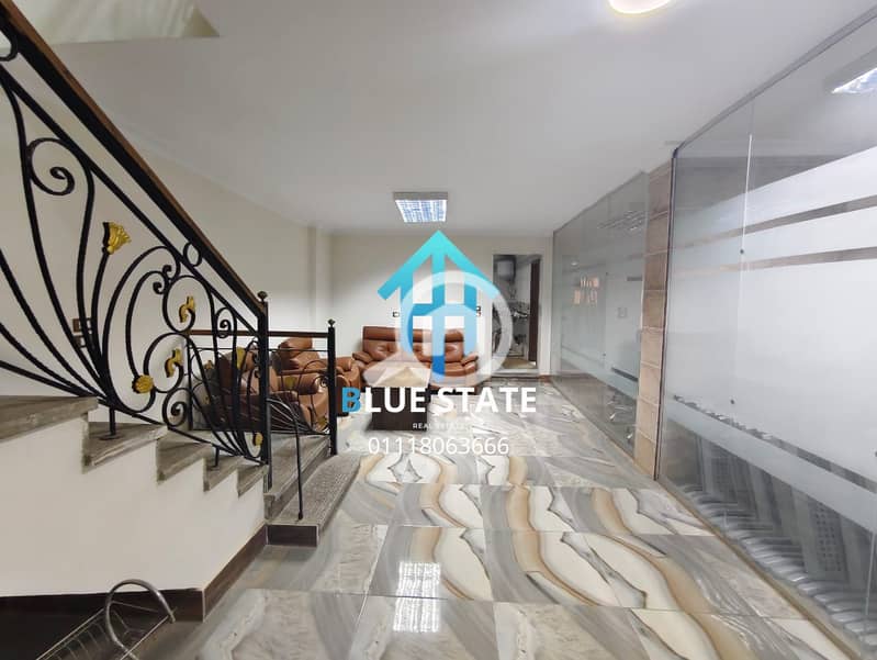 3 01118063666 (85). png