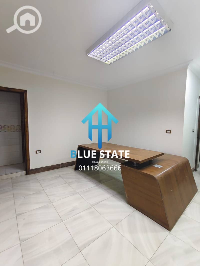 5 01118063666 (89). png