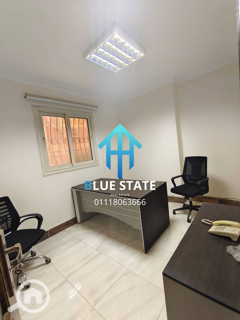 6 01118063666 (88). png