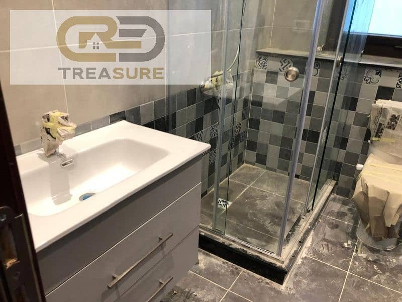 22 WhatsApp Image 2025-10-29 at 4.34. 23 PM (1). jpg