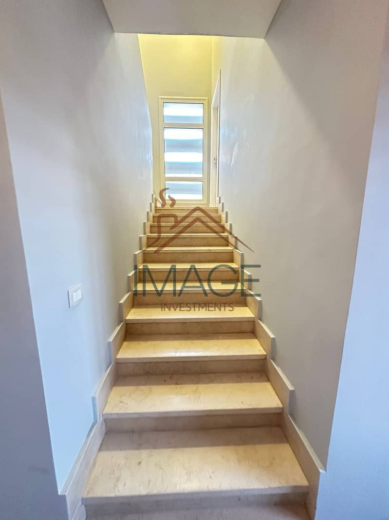 10 WhatsApp Image 2025-12-01 at 1.14. 43 PM (2). jpeg