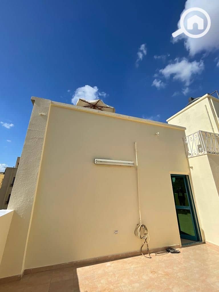 11 WhatsApp Image 2025-12-03 at 21.43. 00. jpeg