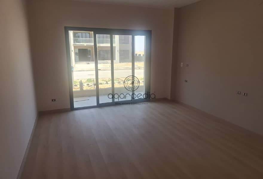 9 ed0e6a92-d65b-4937-9a71-c6f29b4c93ef. jpg