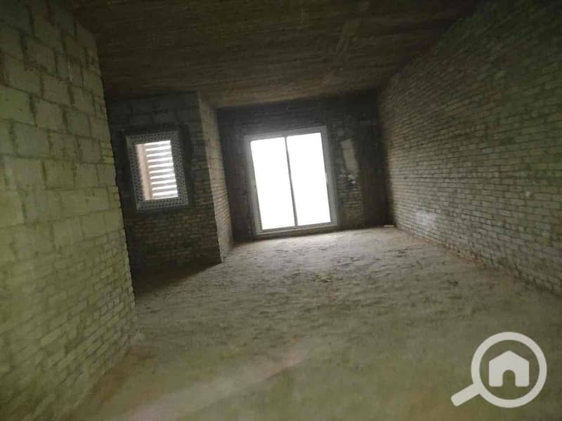 3 6d4c715f-6354-437d-9293-c9cef3dcdc1d. jpg