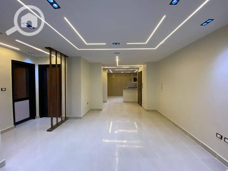 8 WhatsApp Image 2025-10-26 at 14.56. 09 (4). jpeg