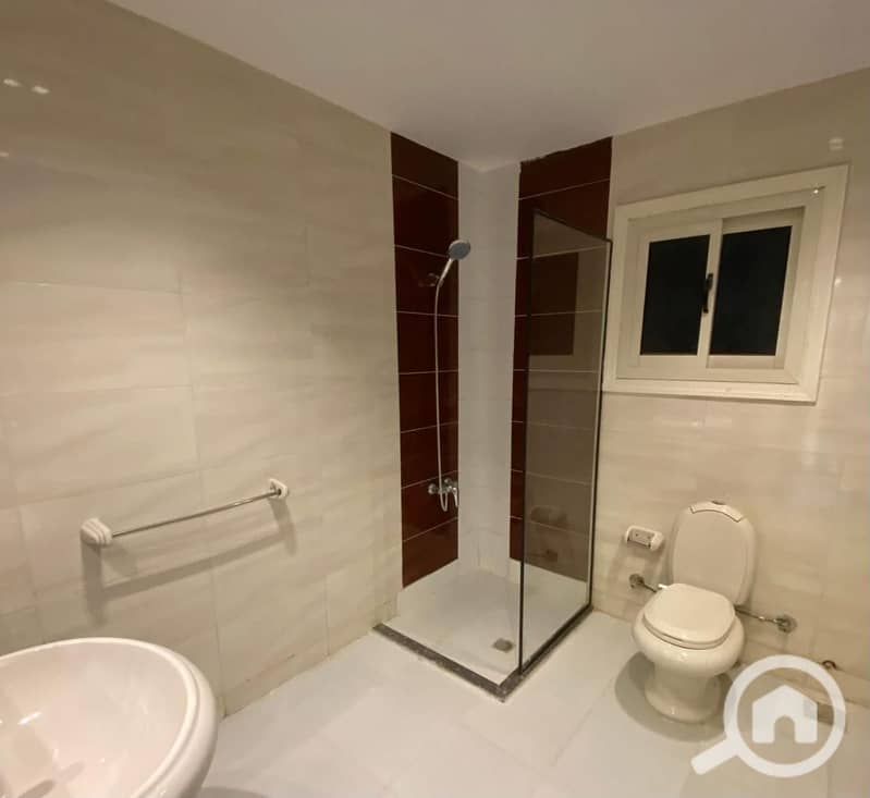 10 WhatsApp Image 2025-10-26 at 14.56. 09 (6). jpeg