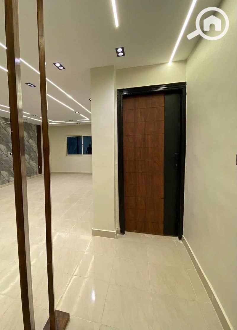 22 WhatsApp Image 2025-10-26 at 14.56. 11 (1). jpeg