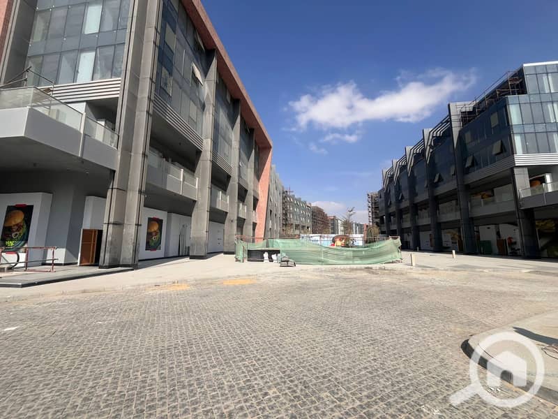 5 WhatsApp Image 2025-12-03 at 10.07. 30 PM. jpeg