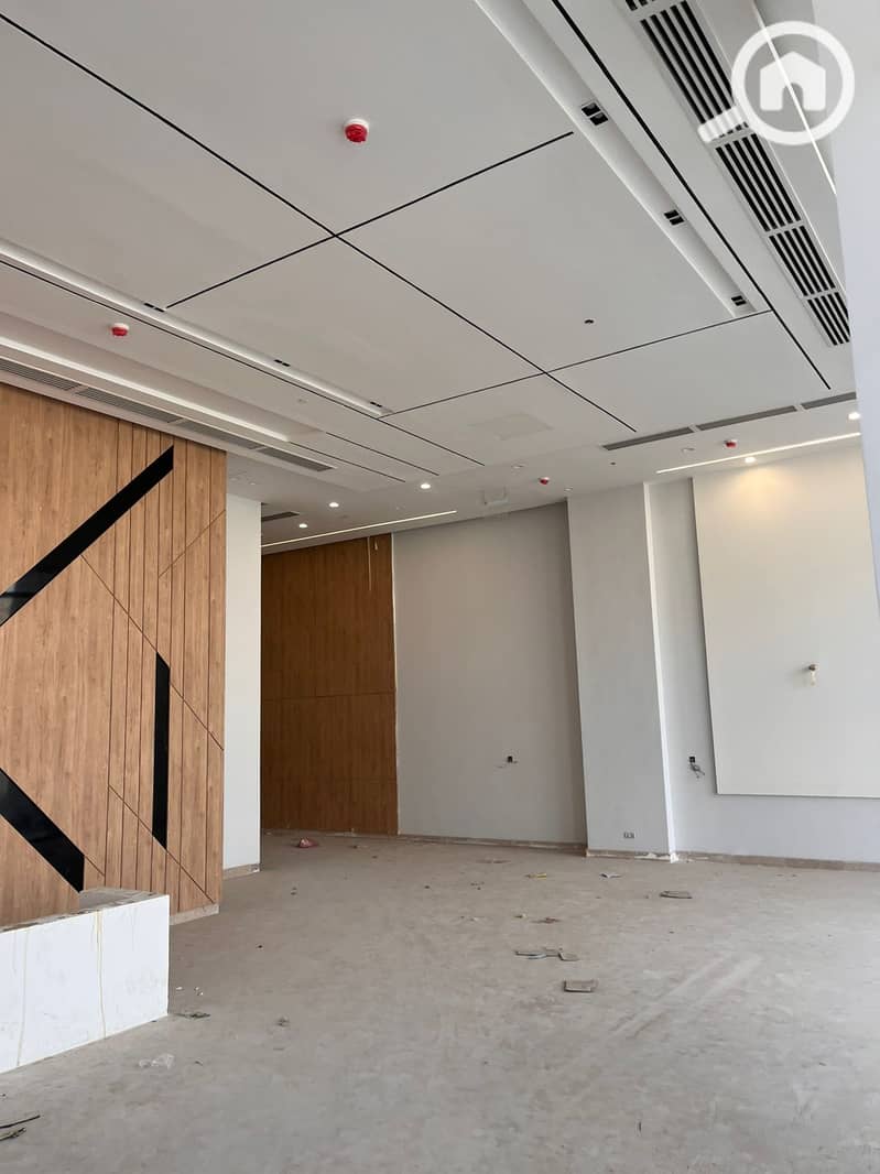 7 WhatsApp Image 2025-12-03 at 10.07. 28 PM (1). jpeg