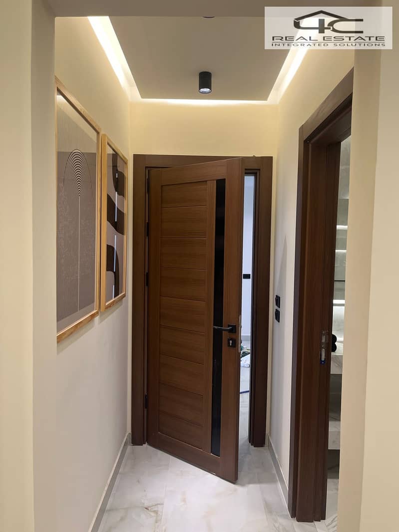 6 WhatsApp Image 2025-12-01 at 11.10. 07 PM (1). jpeg