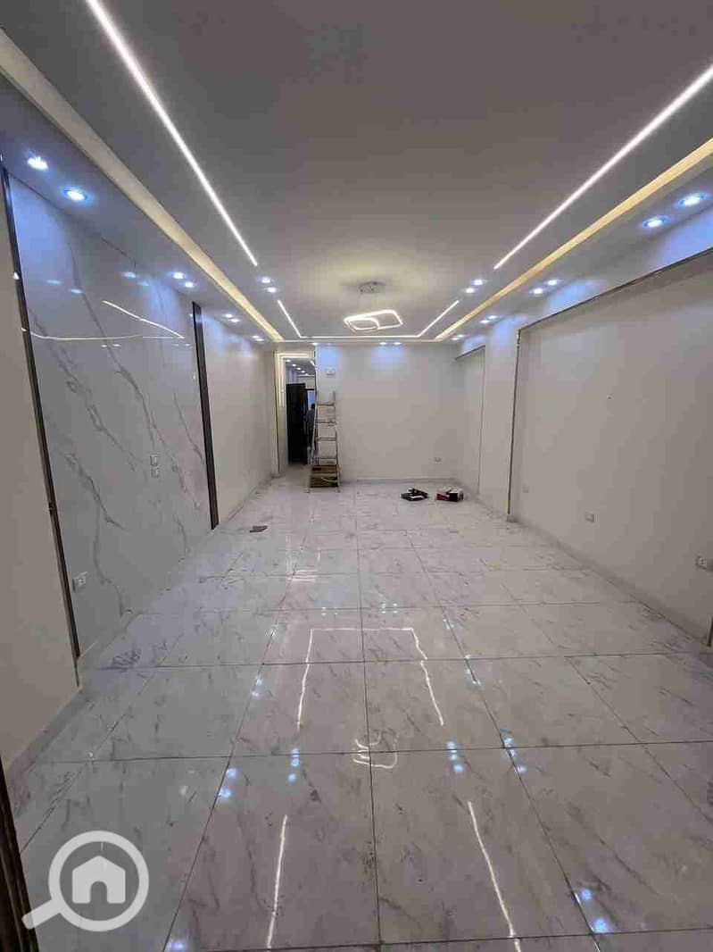 1000464305. jpg 1000464305. jpg