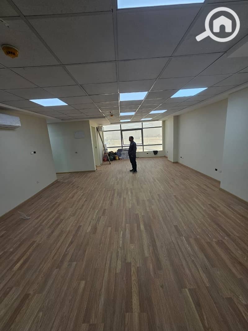 7 WhatsApp Image 2025-11-25 at 8.11. 21 PM (1). jpeg