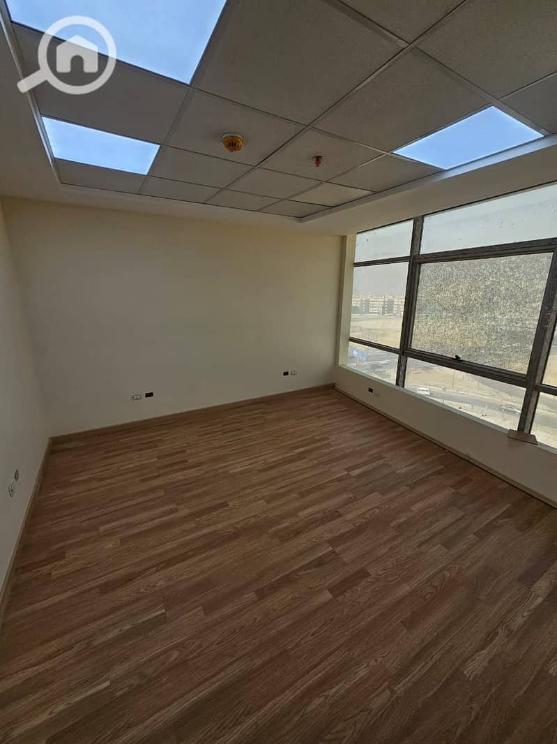 13 WhatsApp Image 2025-11-25 at 8.11. 20 PM. jpeg