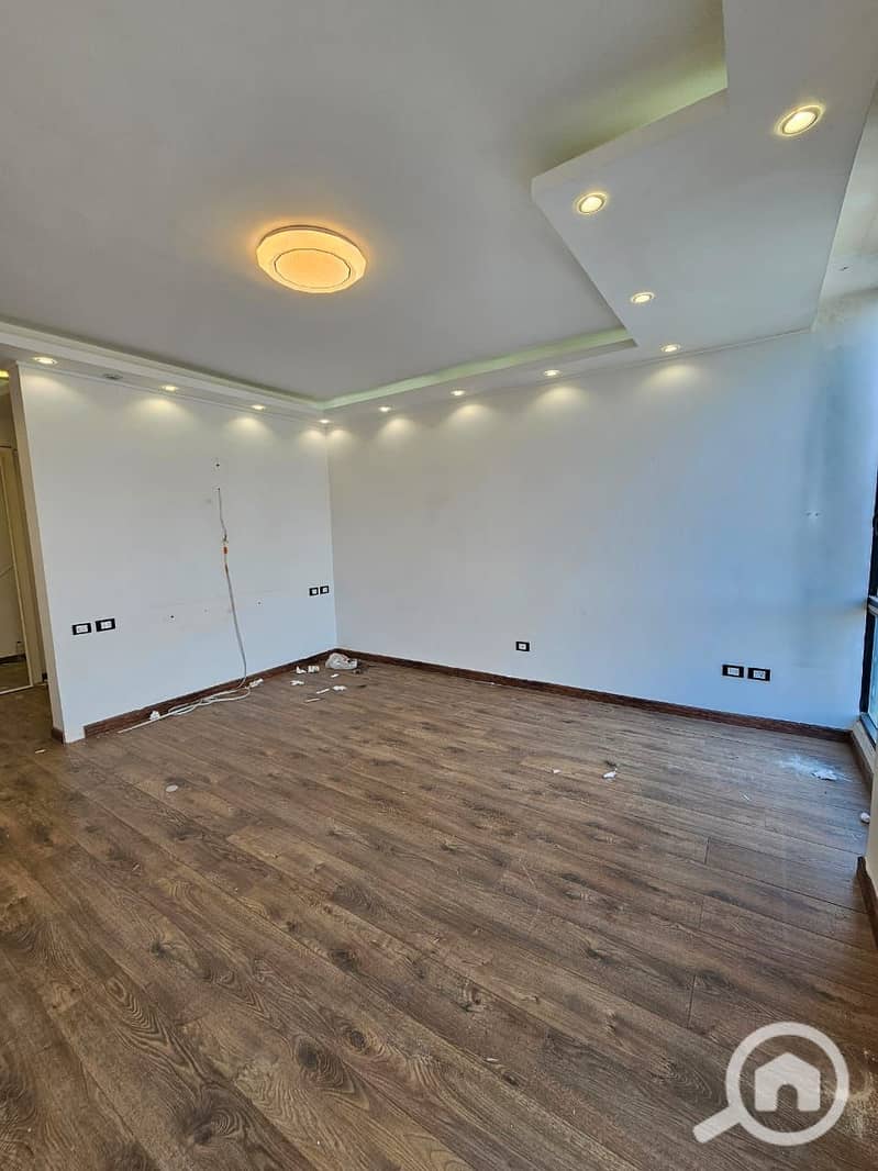 3 WhatsApp Image 2025-11-25 at 9.54. 27 PM (4). jpeg