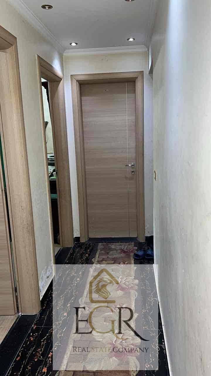 5 923e06ab-79e6-4df8-8213-0e1a1f1ac7c7. jpg